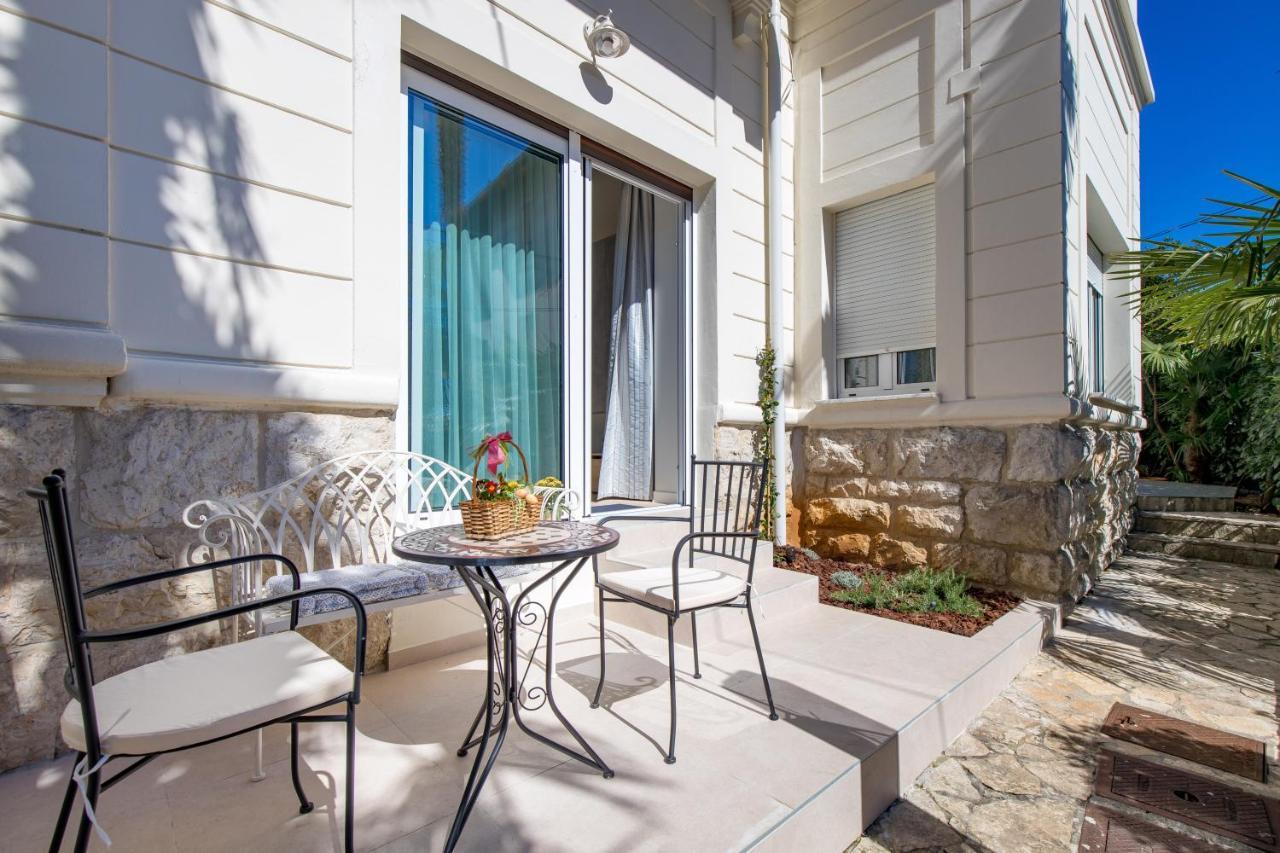 Carnaro Apartment Opatija Buitenkant foto