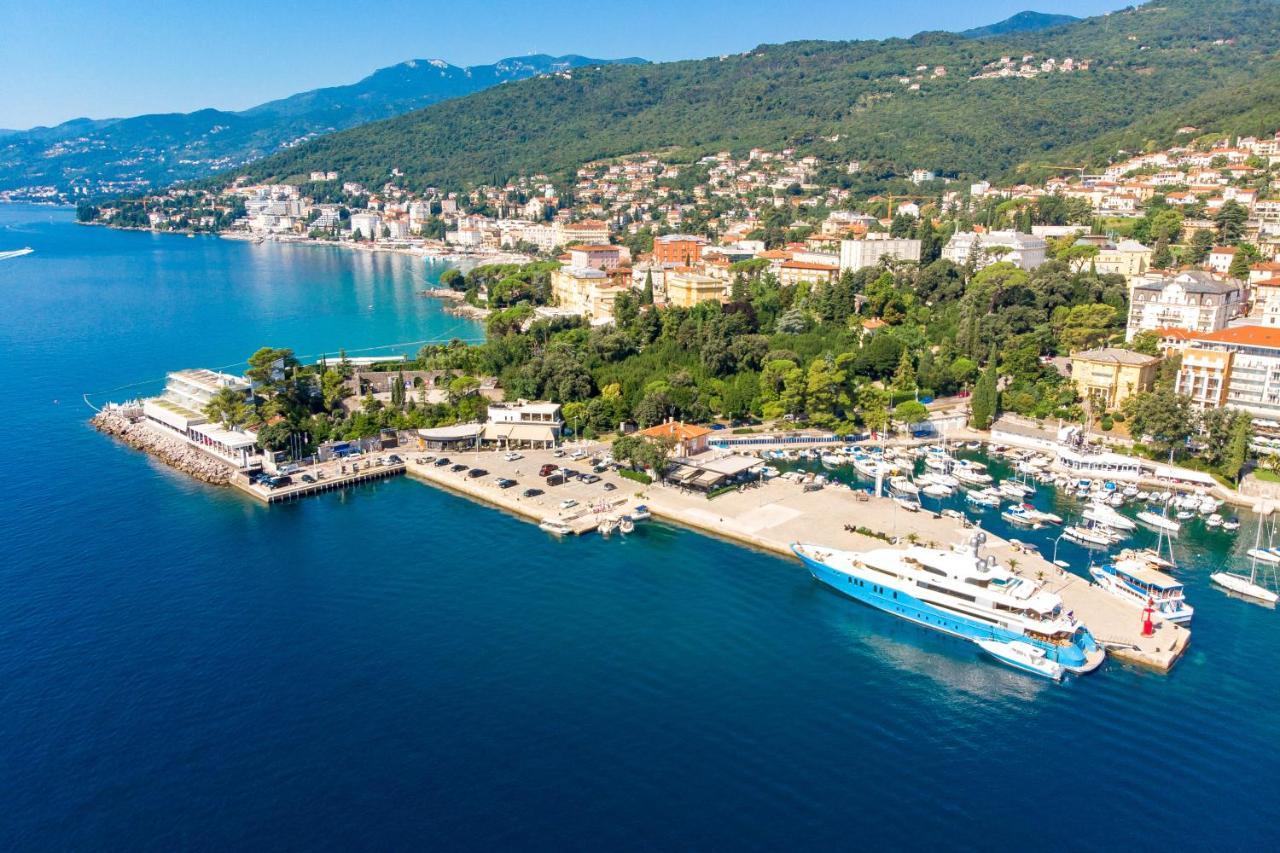 Carnaro Apartment Opatija Buitenkant foto