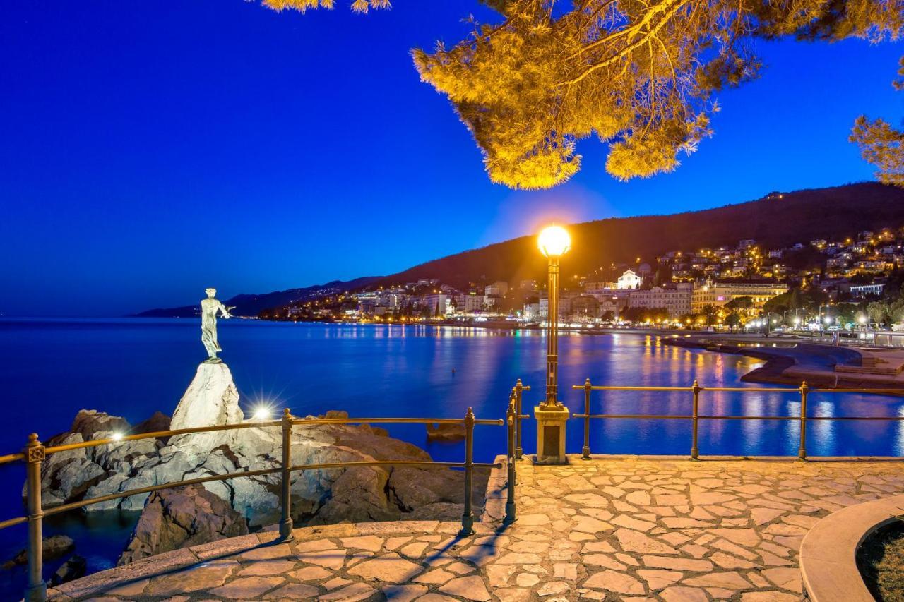 Carnaro Apartment Opatija Buitenkant foto